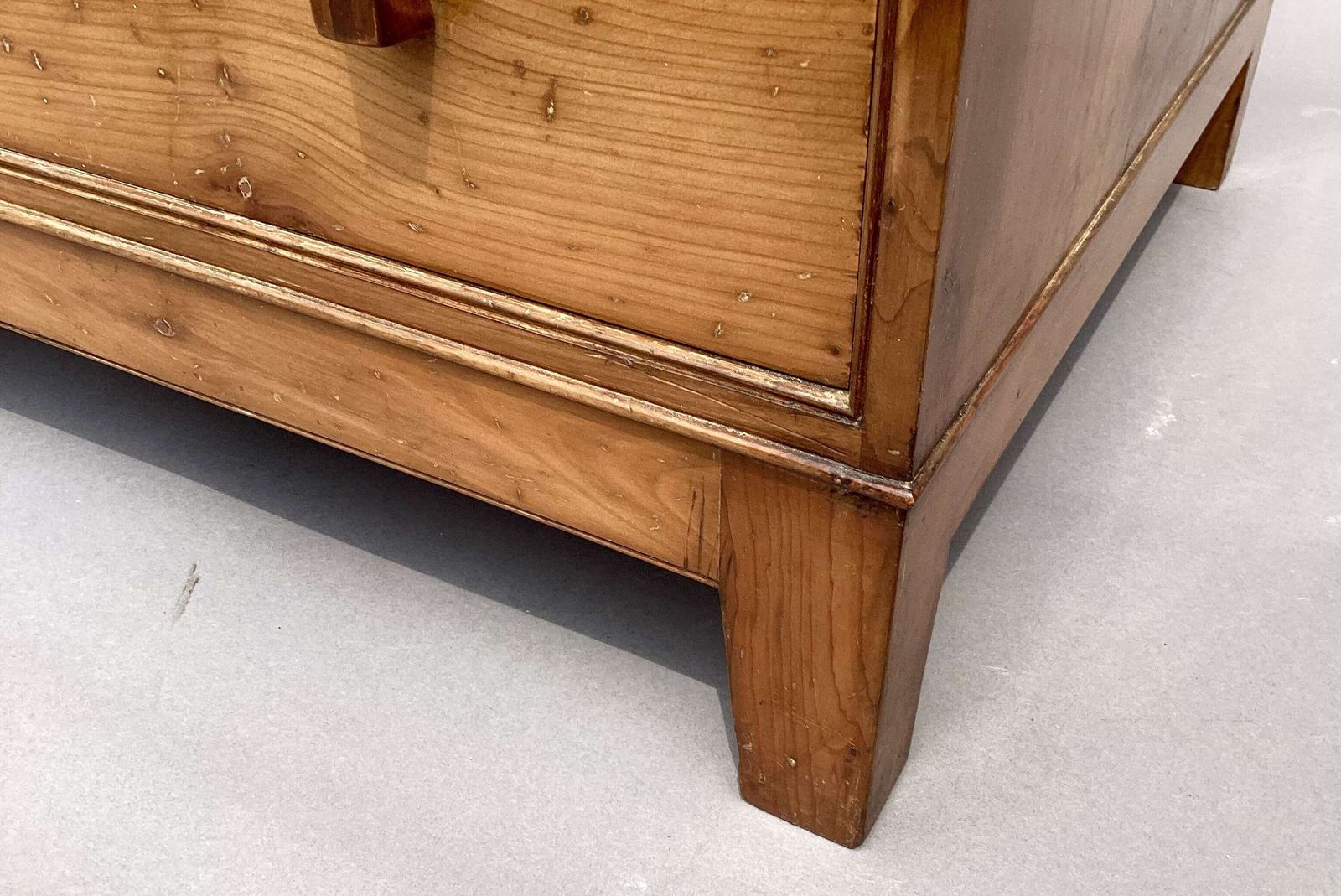 photo buy Exceptional Arts And Crafts Solid Yew Wood Chest Of Drawers