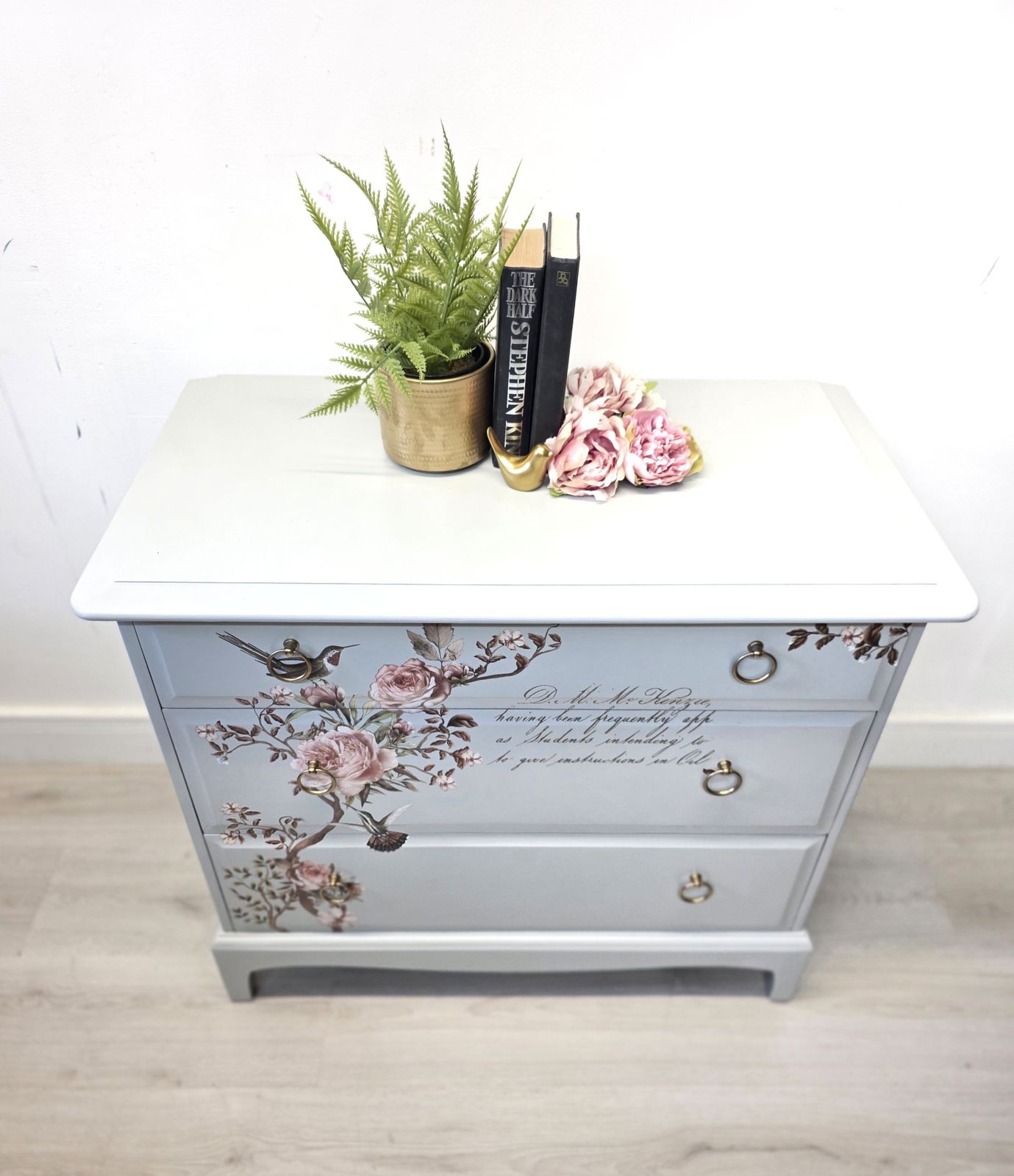 Stag Minstrel Grey Chest Of Drawers photo 565.0