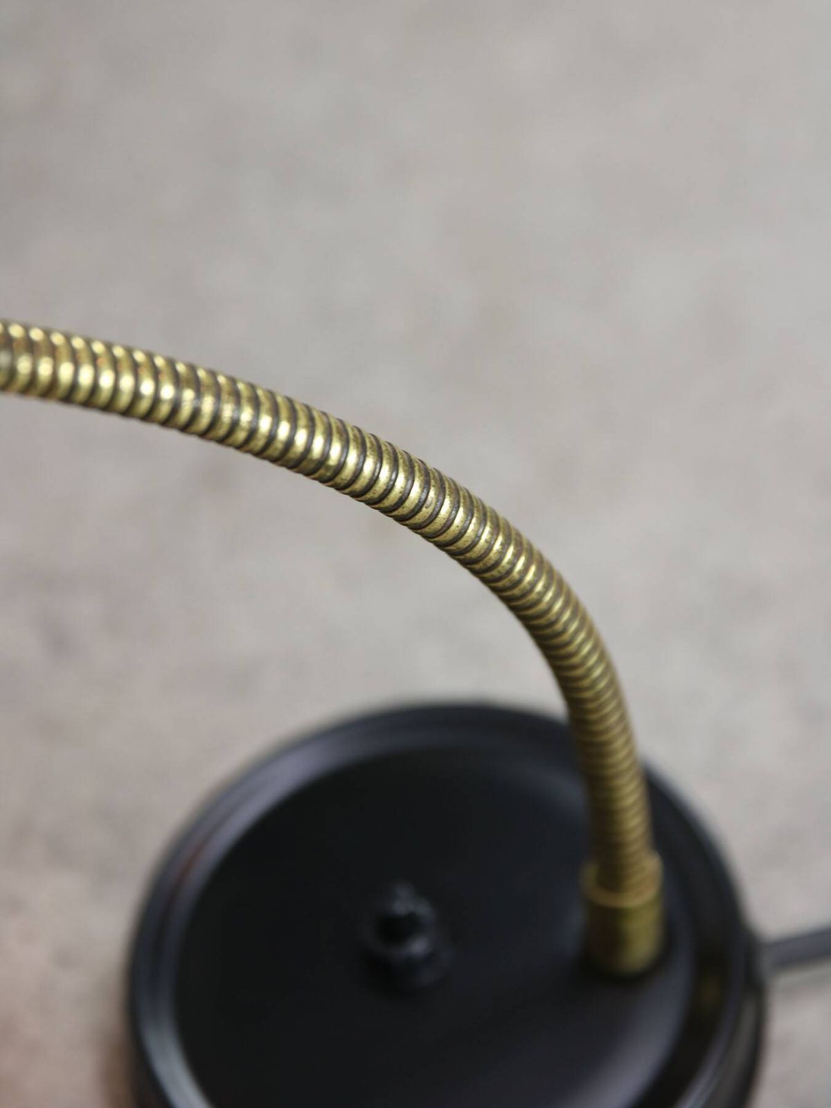 274.0 Mid Century Italian Mini Gooseneck Table Lamp In Black And Brass photo