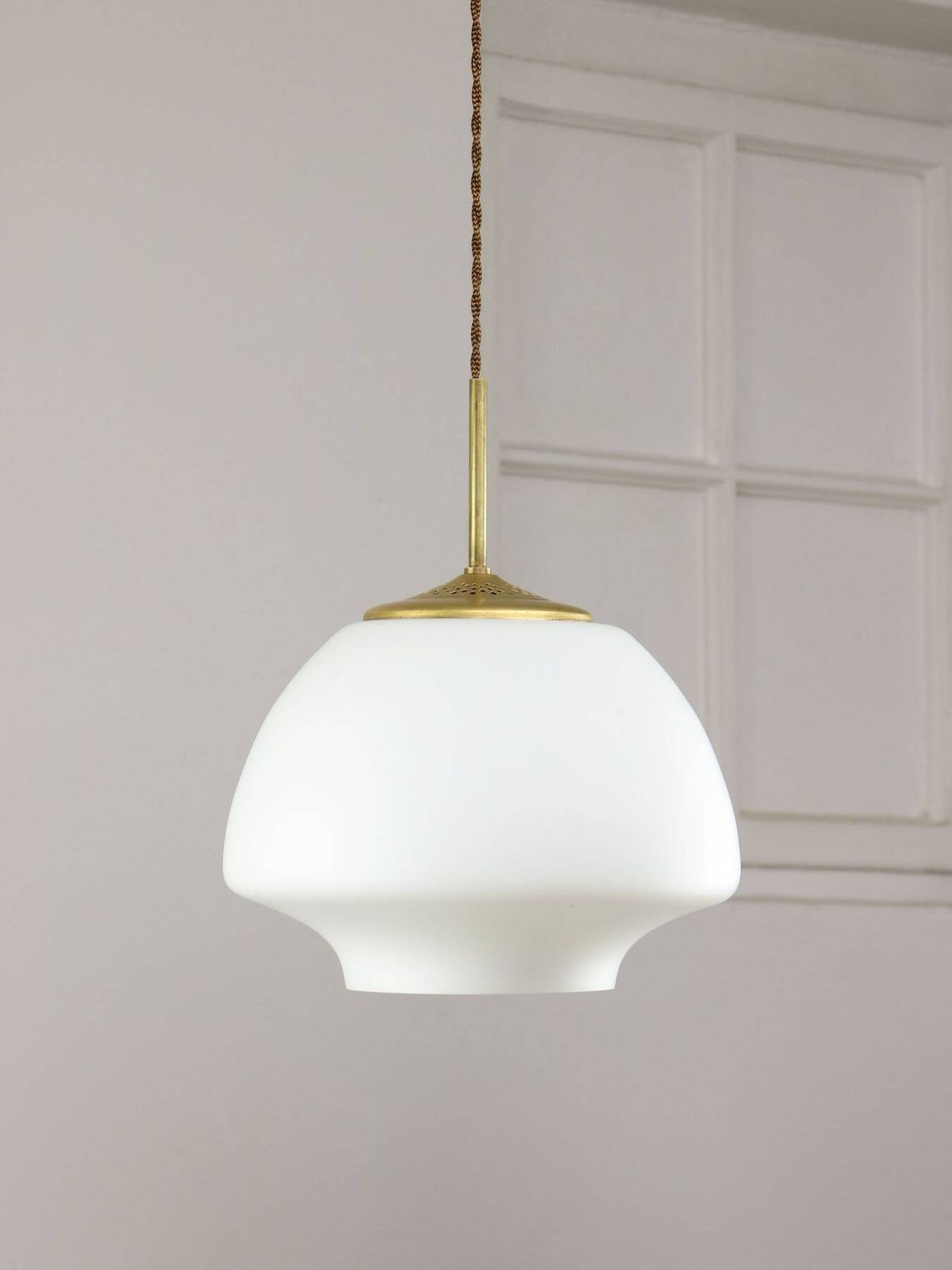 photo vintage Mid Century Modern Italian Opaline Glass And Brass Pendant Lamp