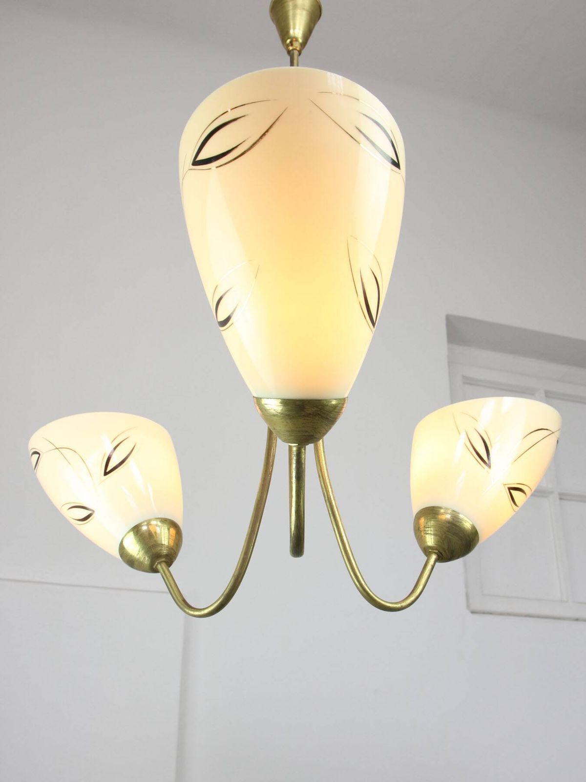 photo furniture Italian Art Deco Chandelier In Brass And Yellow Glass, 1940s