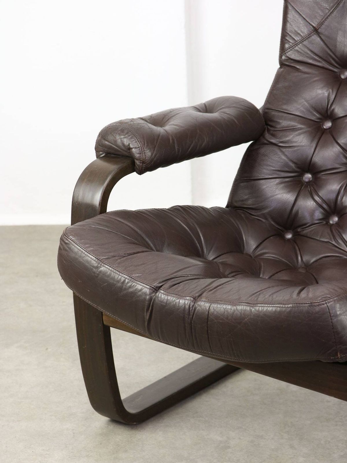 Luxurious Lounge Armchair In Leather, 1970s photo furniture