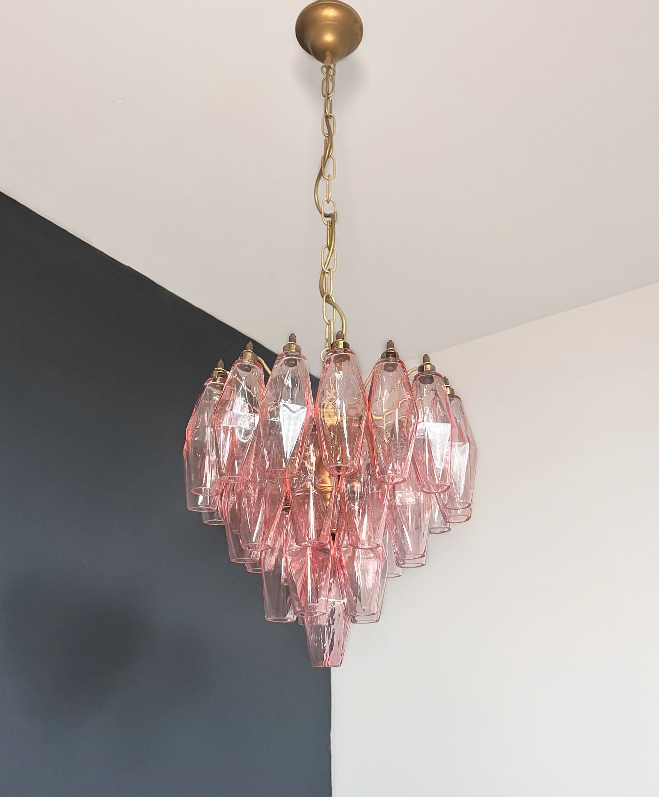 photo buy Elegant Murano Pink Poliedri Chandelier   Carlo Scarpa Design