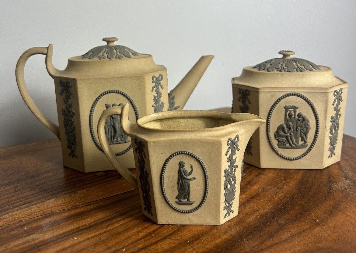 Wedgwood Caneware / Drabware Early Teapot Set