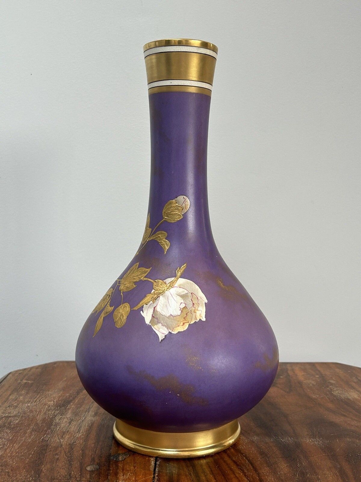 1890's Victorian Aesthetic Movement Vase By Wedgwood photo Home Decor
