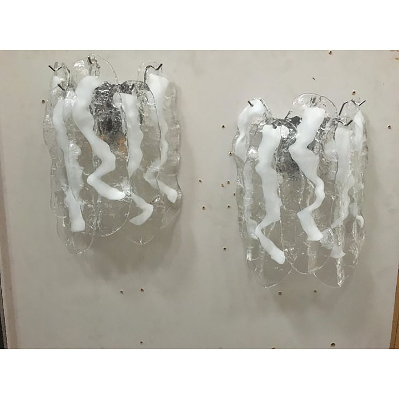 Lot Of 2 Transparent And White “Fiamma” Murano Glass Wall Sconces photo buy