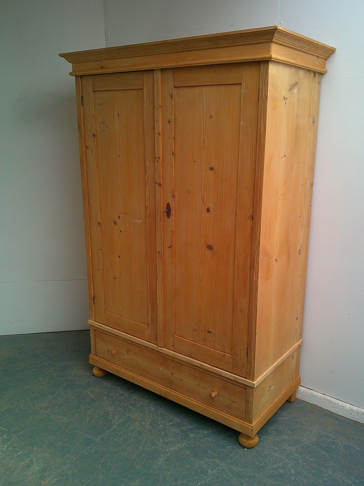 A Super Antique Pine 1 Panel Knockdown Wardrobe To Wax/Paint