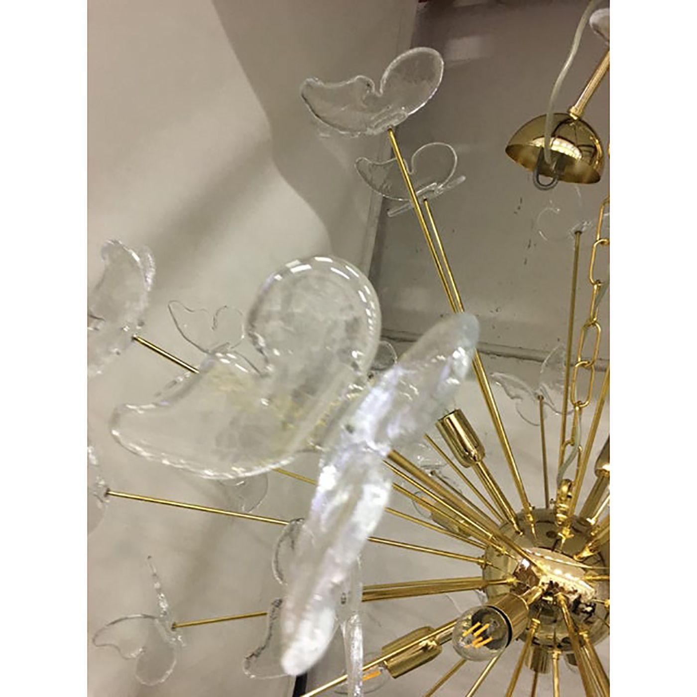 Murano Glass Sputnik Chandelier In Gold 24 Karat And Clear Butterfly photo for sale