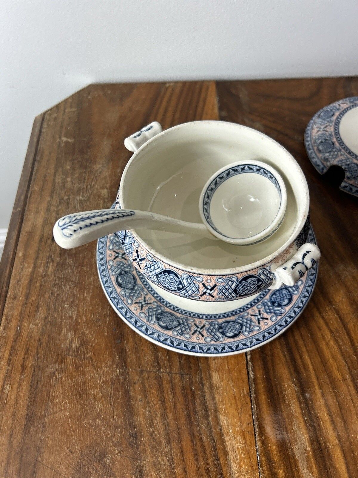 Wedgwood Lindisfarne Etruria England Tureen And Stand With Ladel Spoon photo 129.0