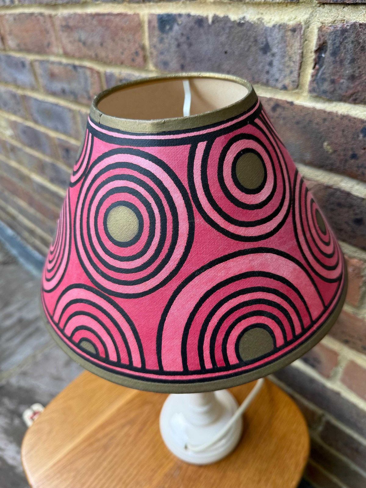 Hand Painted Pink Canvas Lampshade   Cressida Bell Signed Retro Pop Art Concentric Circles 90s Bold Lighting Shade Boho Decor photo vintage
