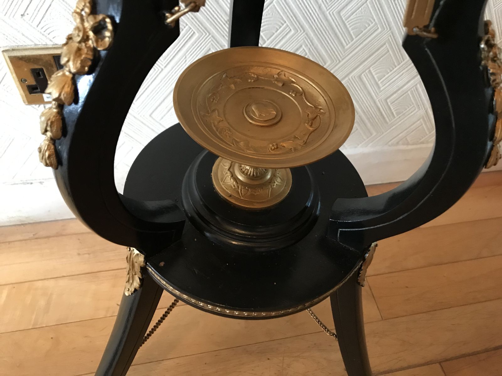 photo vinterior Pair Ebonised And Gilt Metal French Empire Style Athenienne Stands With Porcelain Amphora Vases