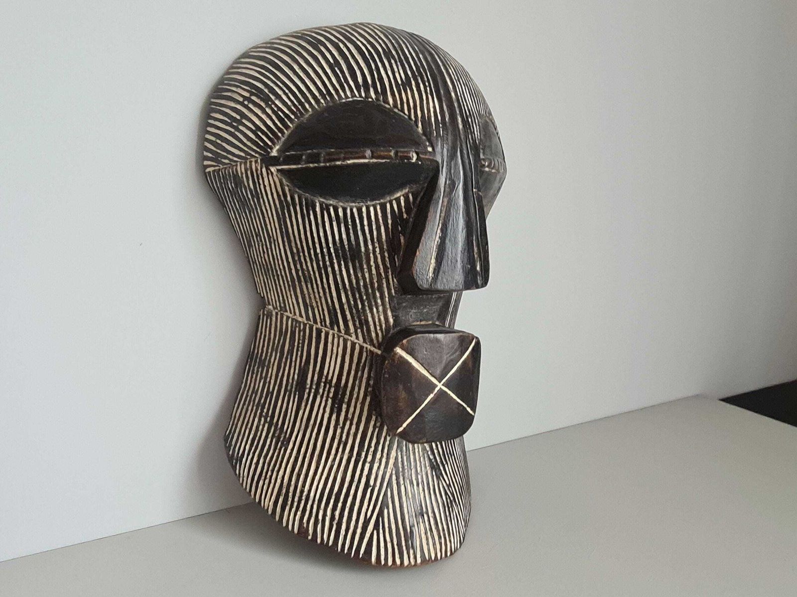 African Mask Songye Kifwebe Democratic Republic Of Congo / African Art / Primitive Arts / Africa / Mid Century / 20th Century