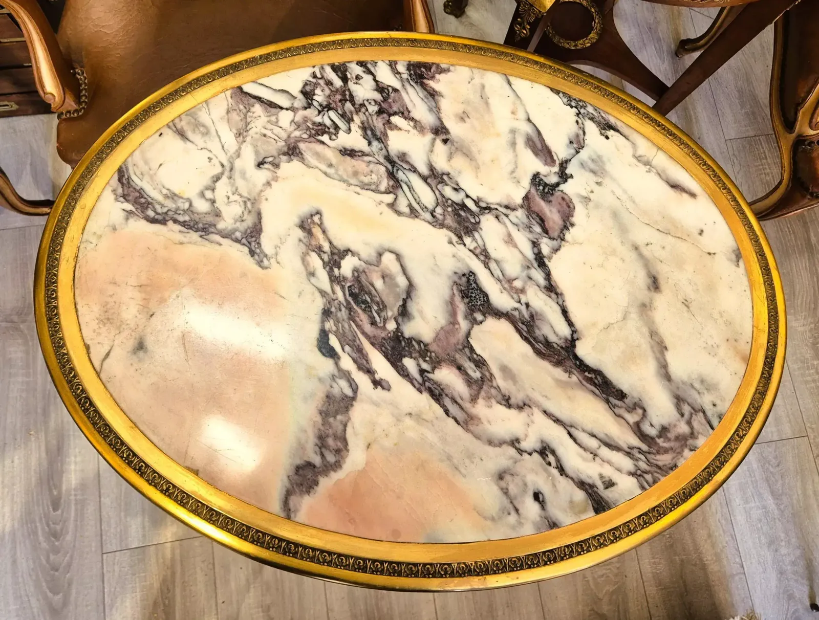 photo for sale Oval Table In Gilded And Carved Wood, 19th Century