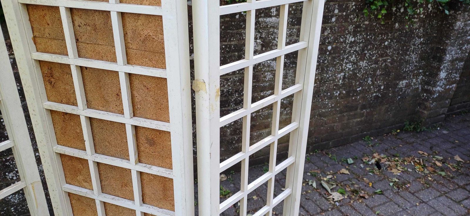 Vintage Mid Century Folding Room Divider Privacy Screen 5 Panel White Lattice Frame Shabby Chic Partition – Retro Folding Free Hand Delivery photo 296.0