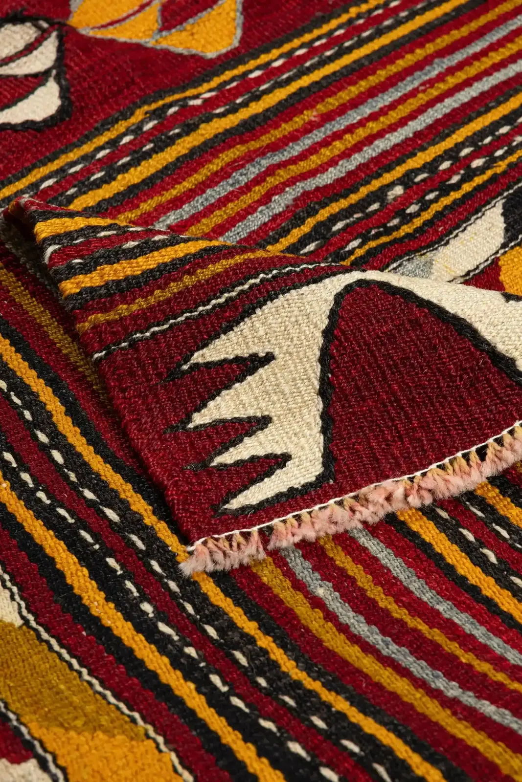 Konya Vintage Kilim 165x133cm, 1960s photo vinterior