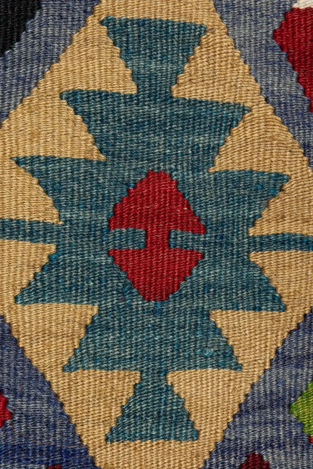 Afyon Vintage Kilim 364x168cm, 1960s photo furniture