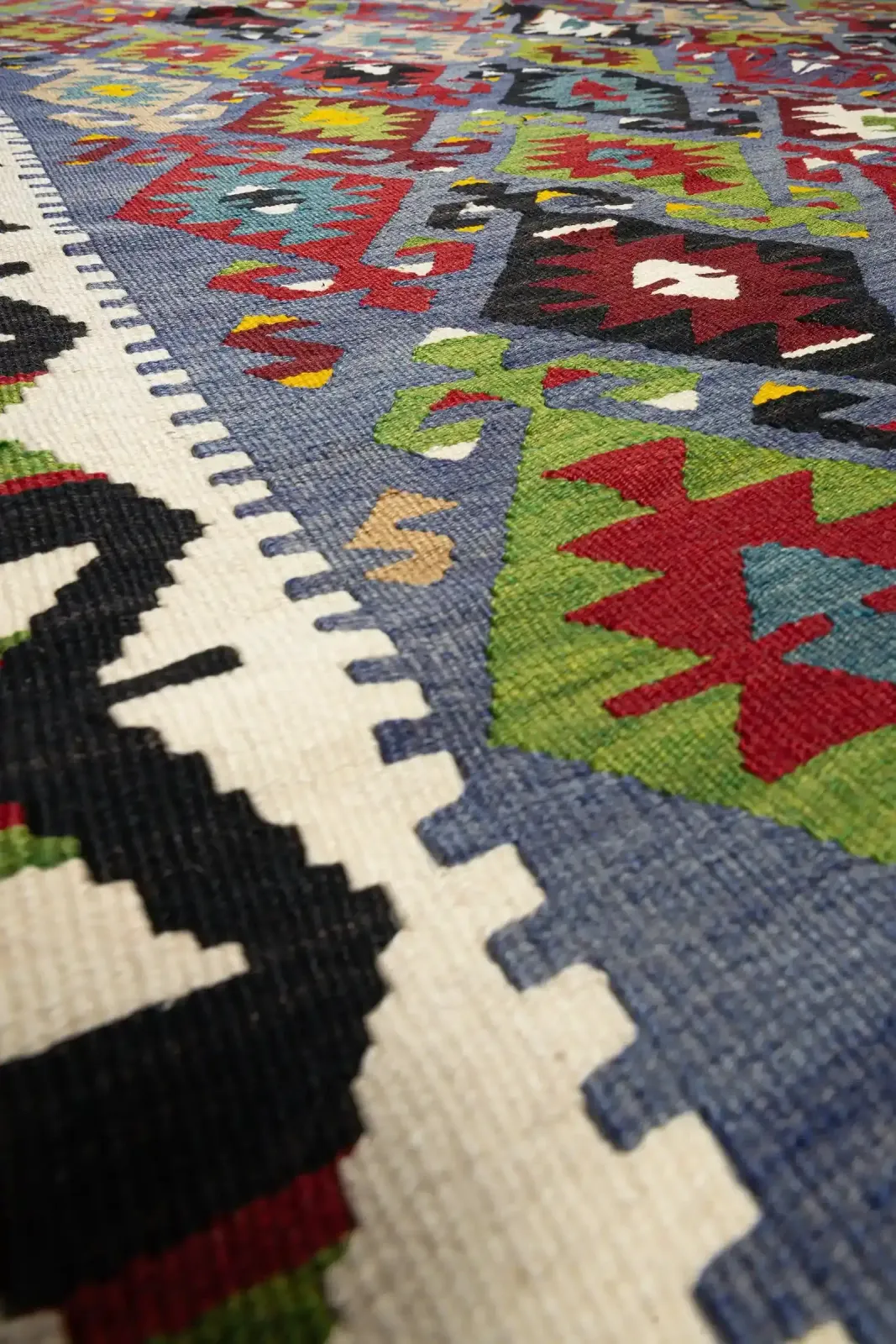 Afyon Vintage Kilim 364x168cm, 1960s photo 2279.0
