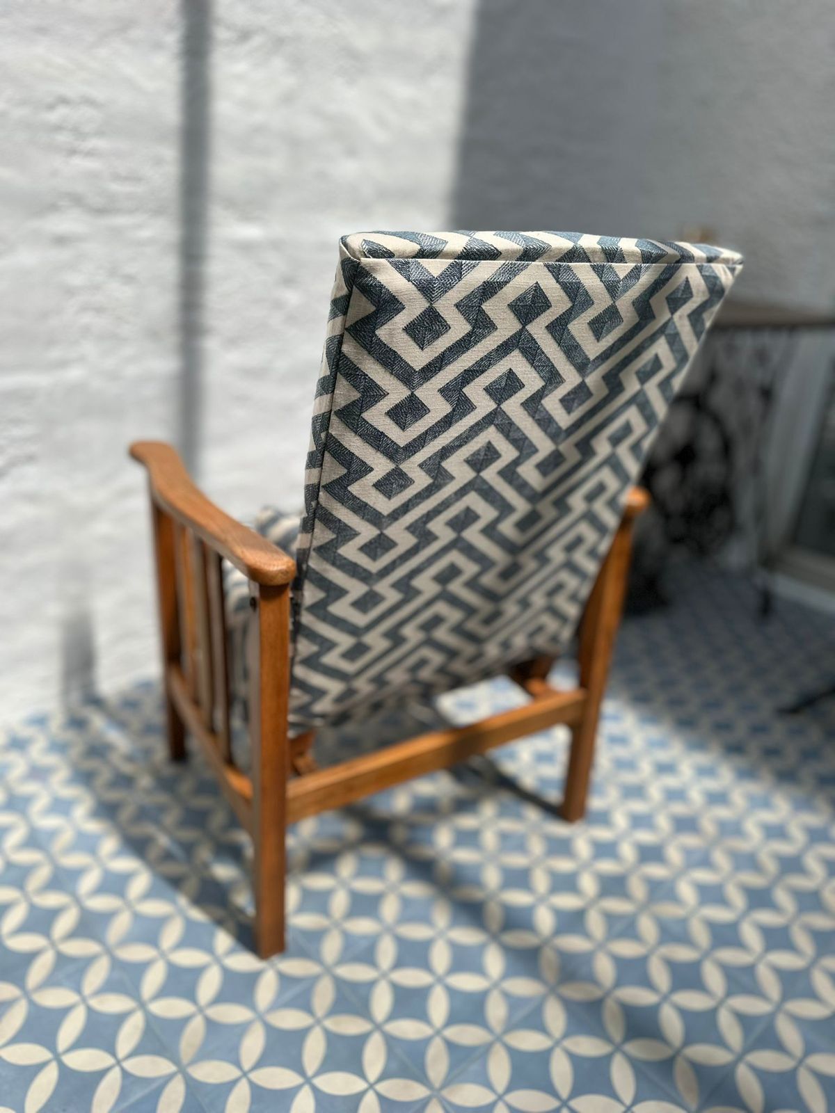 Early 20th Century Oak Reclining Armchair photo for sale
