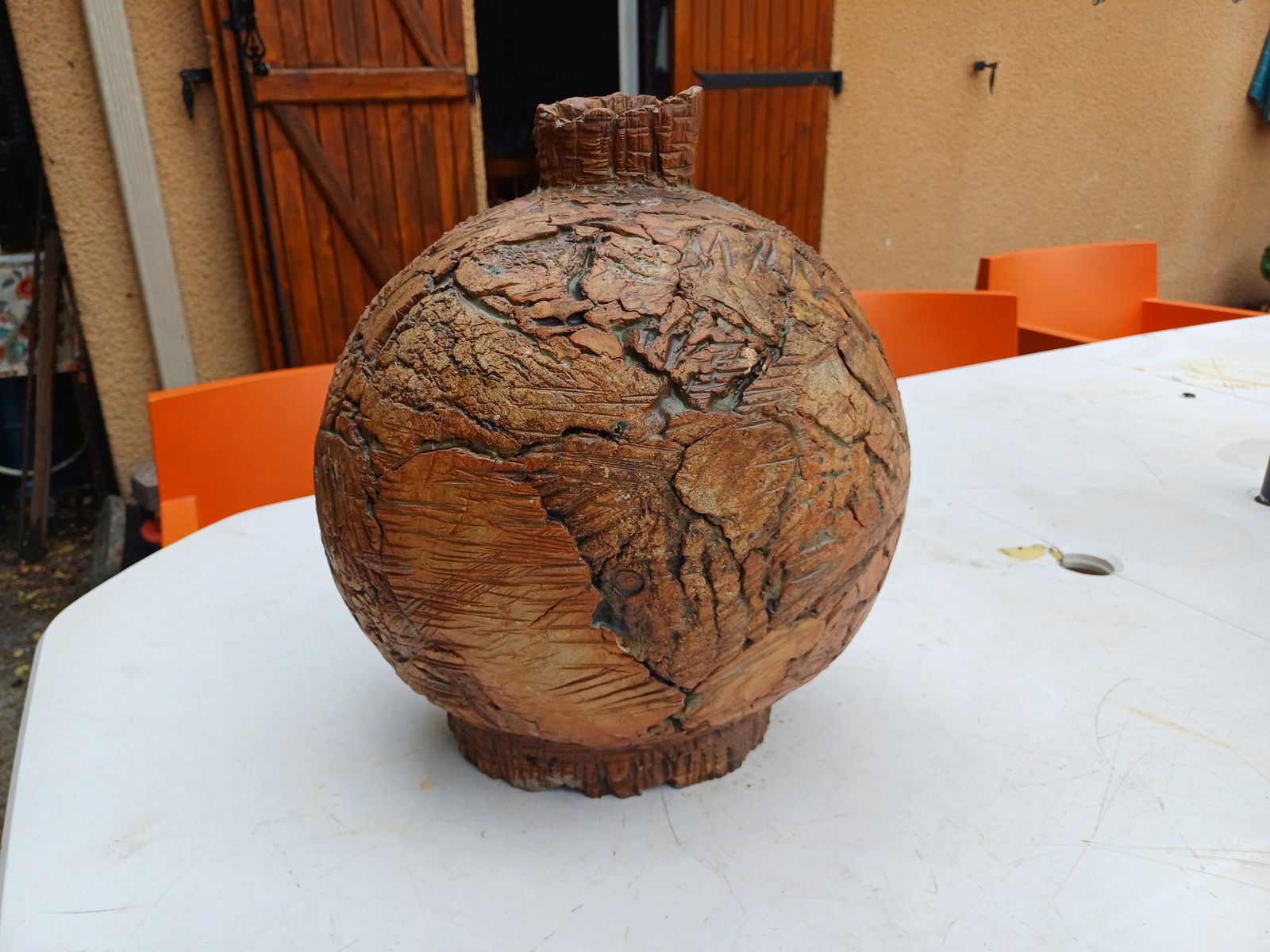 Ceramic Grés By Catherine Wolf, Height: 39 Cm, Length And Width: 34 Cm By 28 Cm, Weight: 10 Kg, Very Good Condition, photo furniture