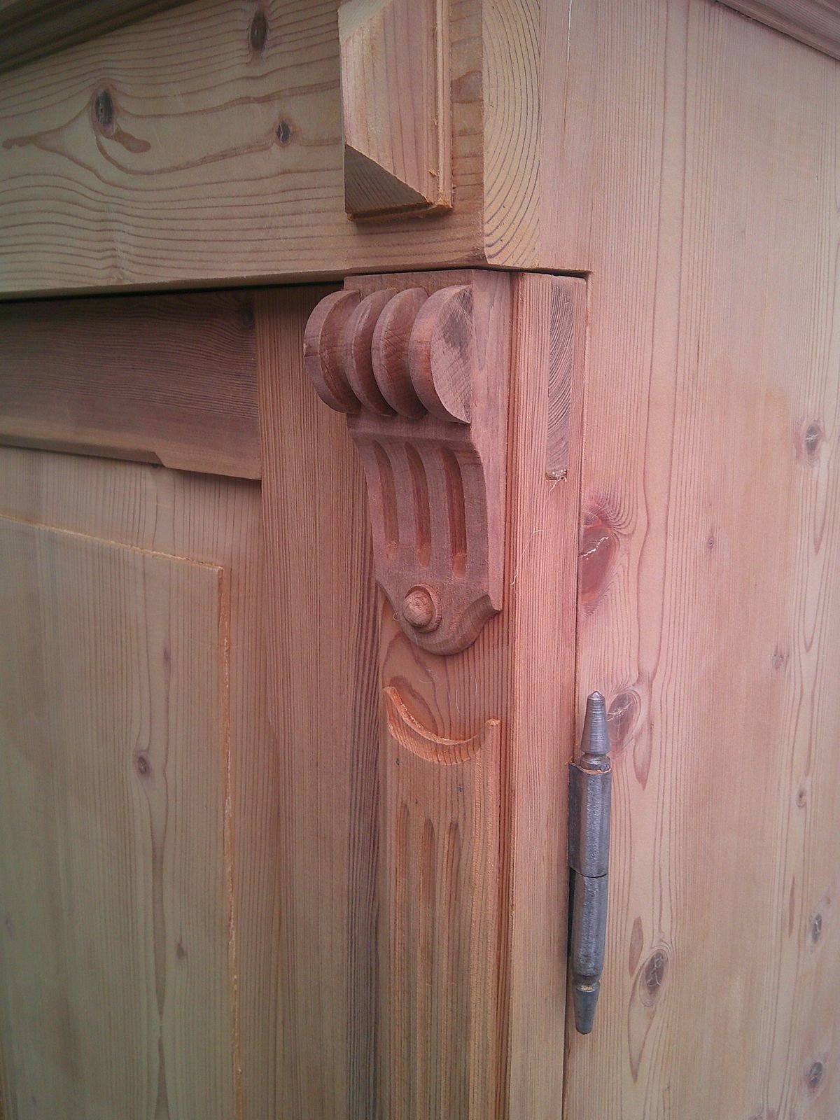 A Rare Georgian  Pine Fitted 1 Piece Cupboard To Wax/Paint photo vinterior