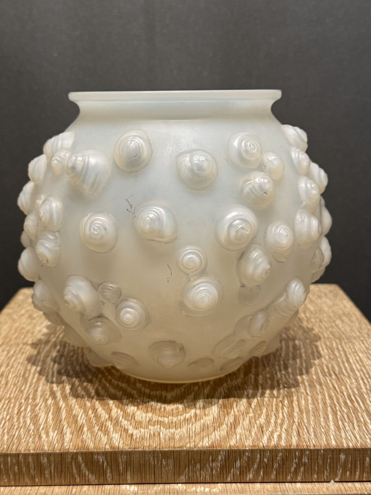 A R.Lalique Palissy Opalescent Glass Vase photo buy
