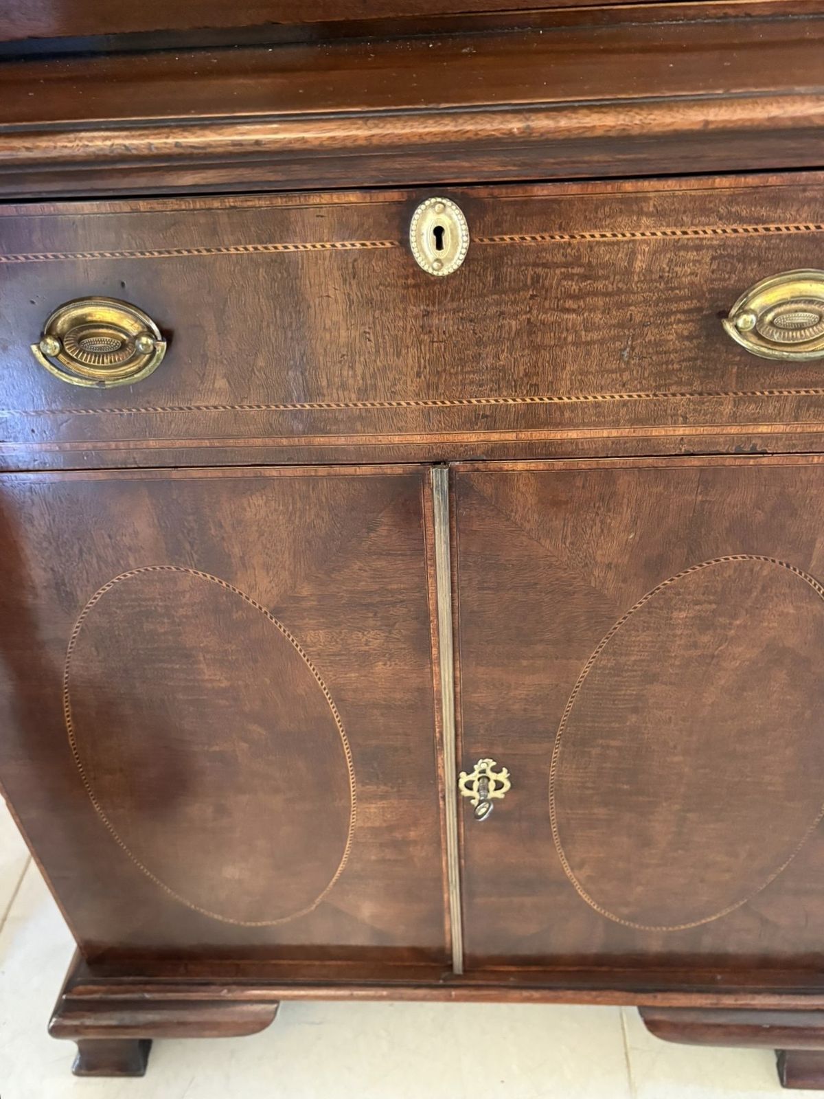 Outstanding Quality Antique 19th Century Mahogany Inlaid Bookcase photo for sale