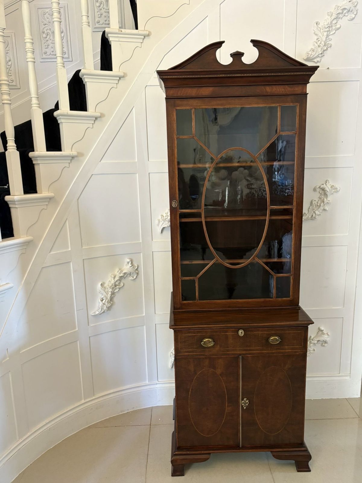 Outstanding Quality Antique 19th Century Mahogany Inlaid Bookcase