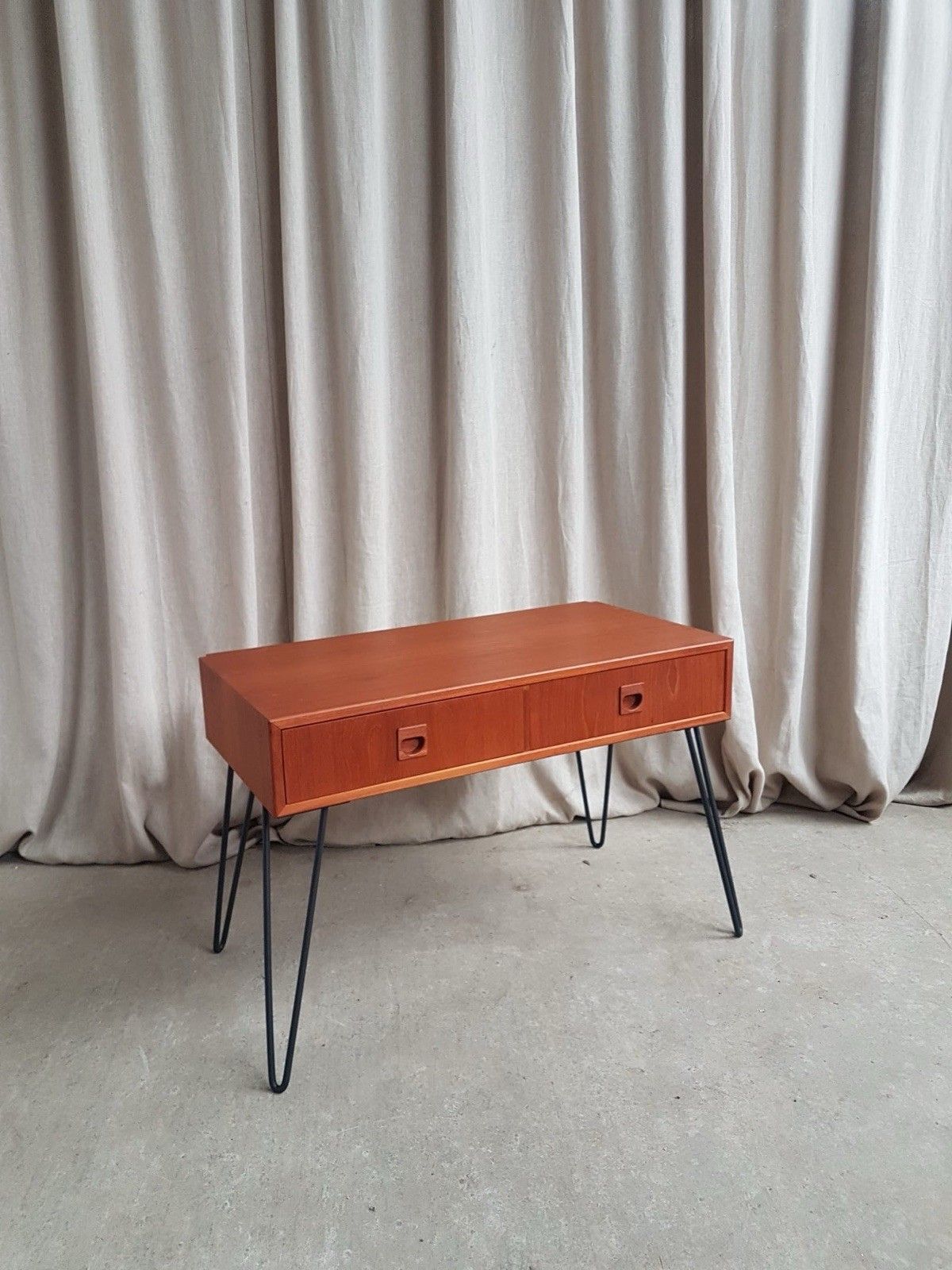 Vtg Mid Century Danish Hairpin Leg Compact Sideboard Console Chest Drawers R885 photo vintage