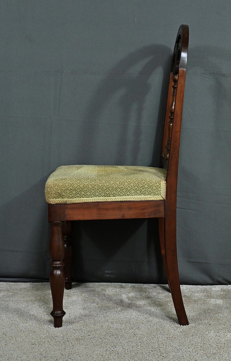 610.0 Pair Of Mahogany Chairs, Restoration Period – Part 1 Of The 19th Century photo
