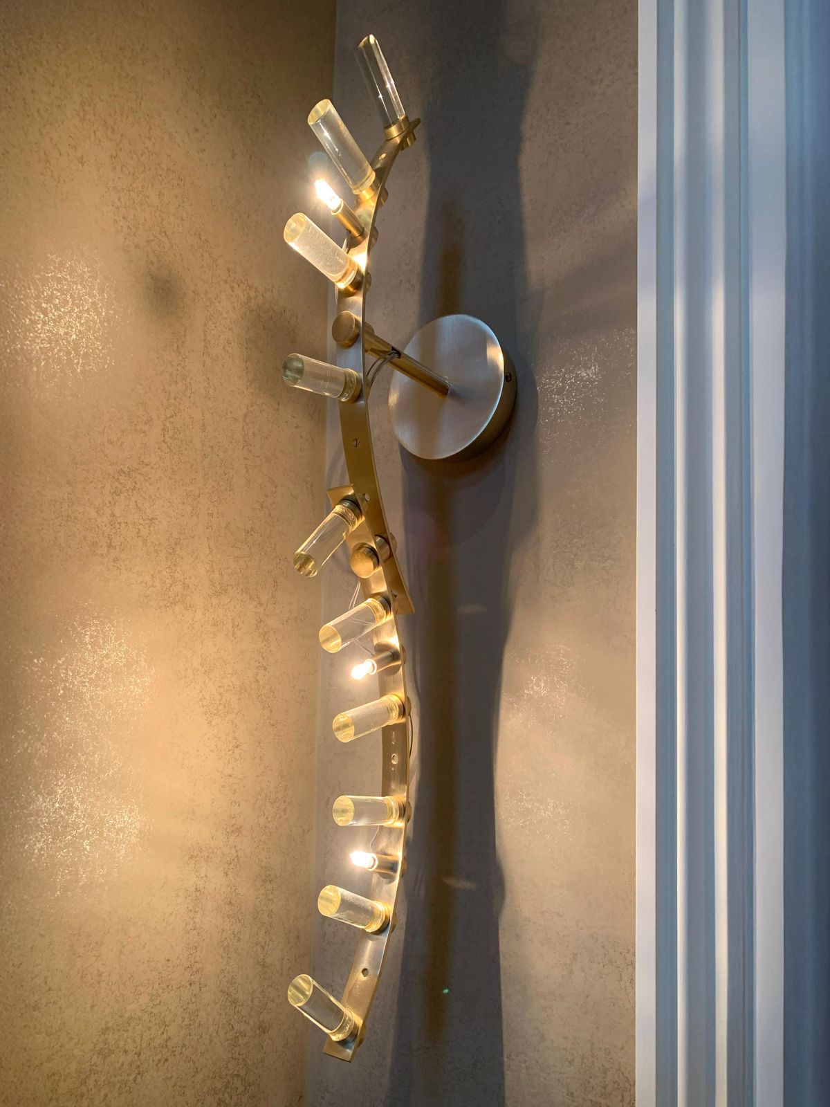 photo furniture Set Of Six Gold Plated Brass And Murano Glass Wall Lights By Baroncelli Flexus Fosco, Italy