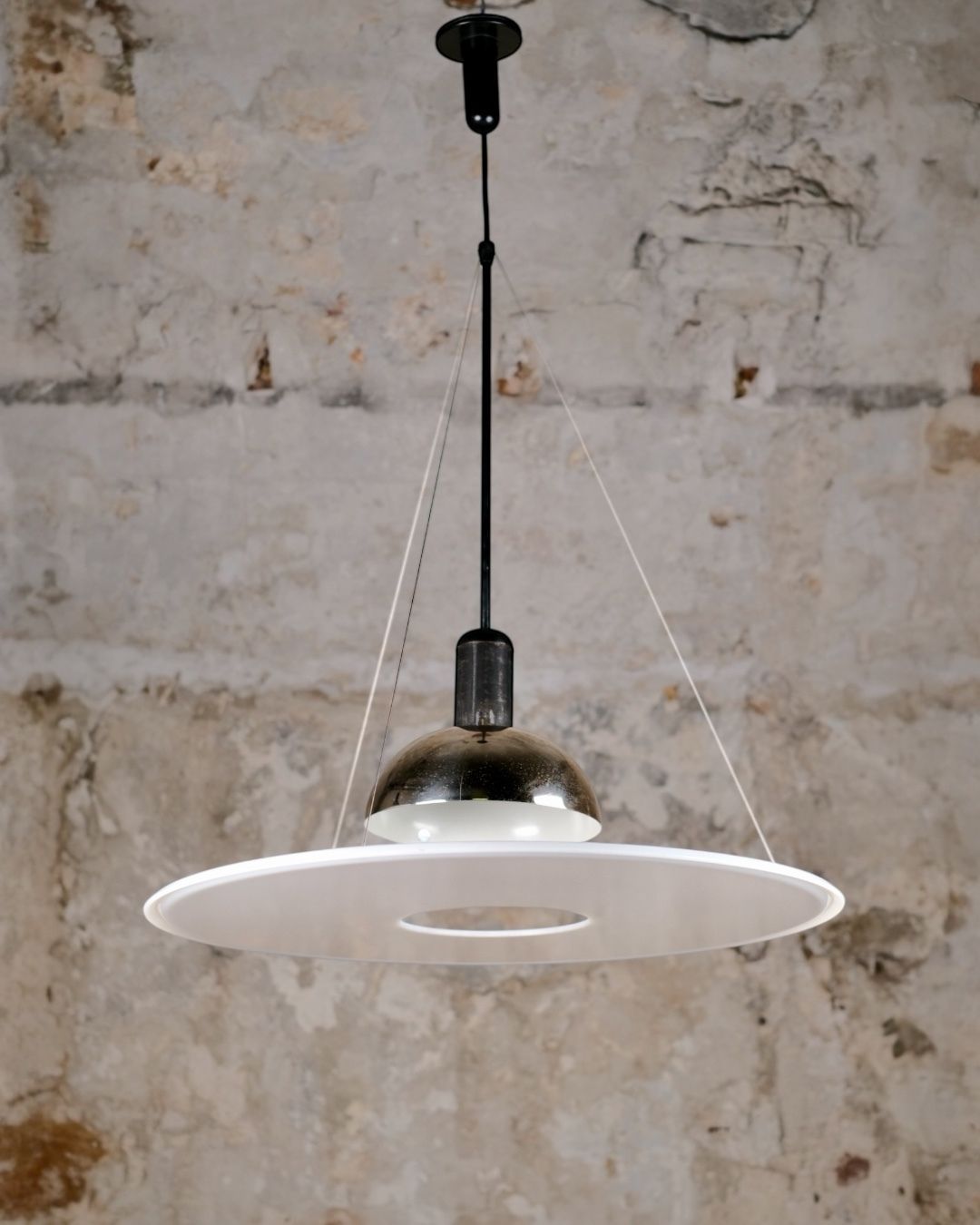 Pair Of Frisbi 850 Pendant Lights, Castiglioni For Flos photo Lighting