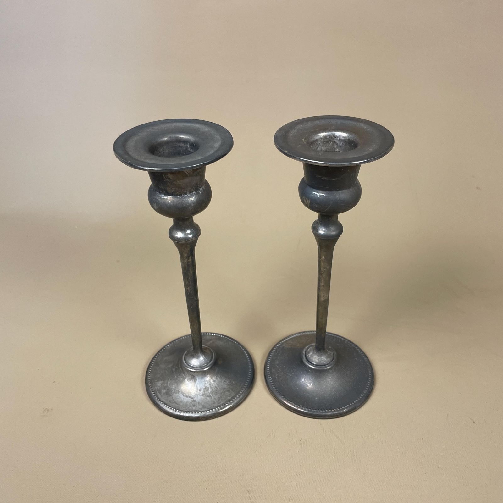 Antique Matching Pair Of Silver Plated Metal Candlestick Candle Stick Vintage Column Taper Dinner Candlesticks Set Round Aged