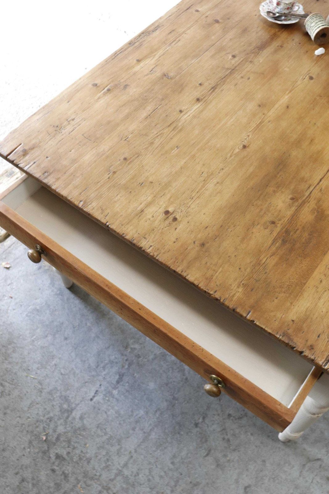 Lovely Large Rustic Pine Farmhouse Cream Painted Kitchen Table With Two Cutlery Drawers photo buy