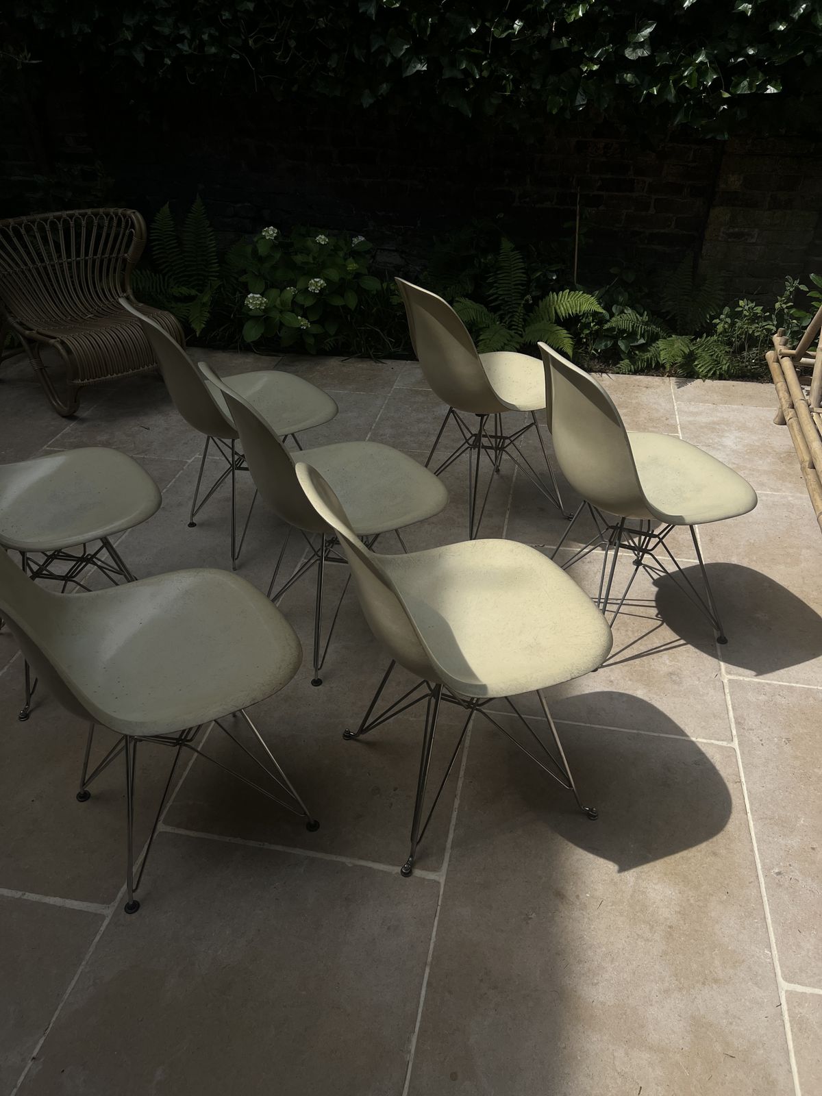Set Of 7 Herman Miller Eames Dsr Chair Original Fiberglass photo vinterior
