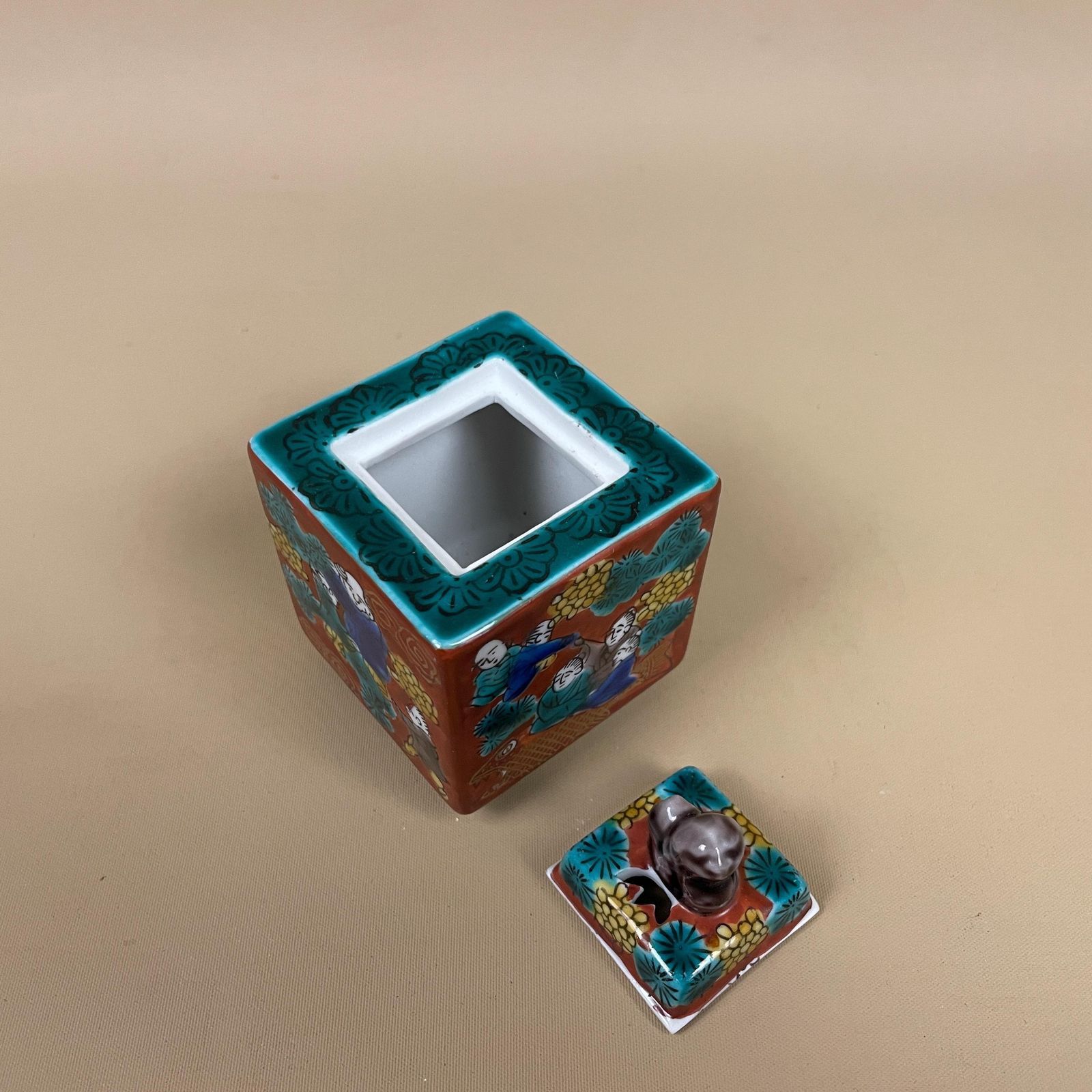Oriental Japanese Ceramic Kutani Mumi Hand Painted Red Green Incense Burner Mini Figurine Vintage Old With Lid Very Small Decorative Tea Pot photo vinterior