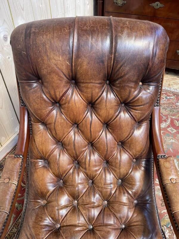 Rocking Chair Chesterfileld En Cuir photo Furniture