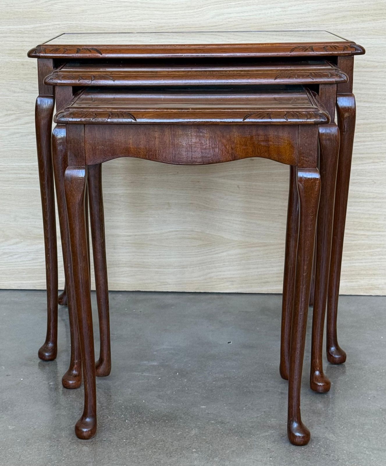 Set Of Three Mahogany Nesting Tables With Glass Top photo Furniture