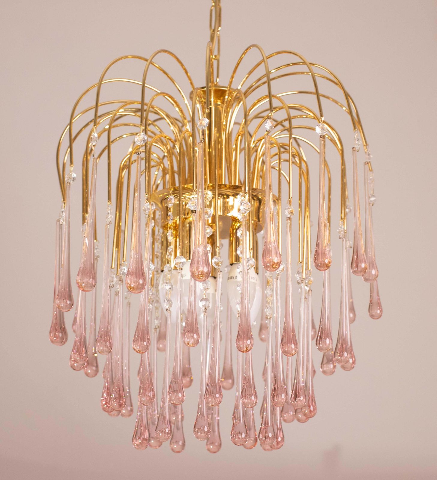 Lady Michelle, Large Size Pink Drops Murano Glass And Crystal Chandelier, 1980s photo Lighting