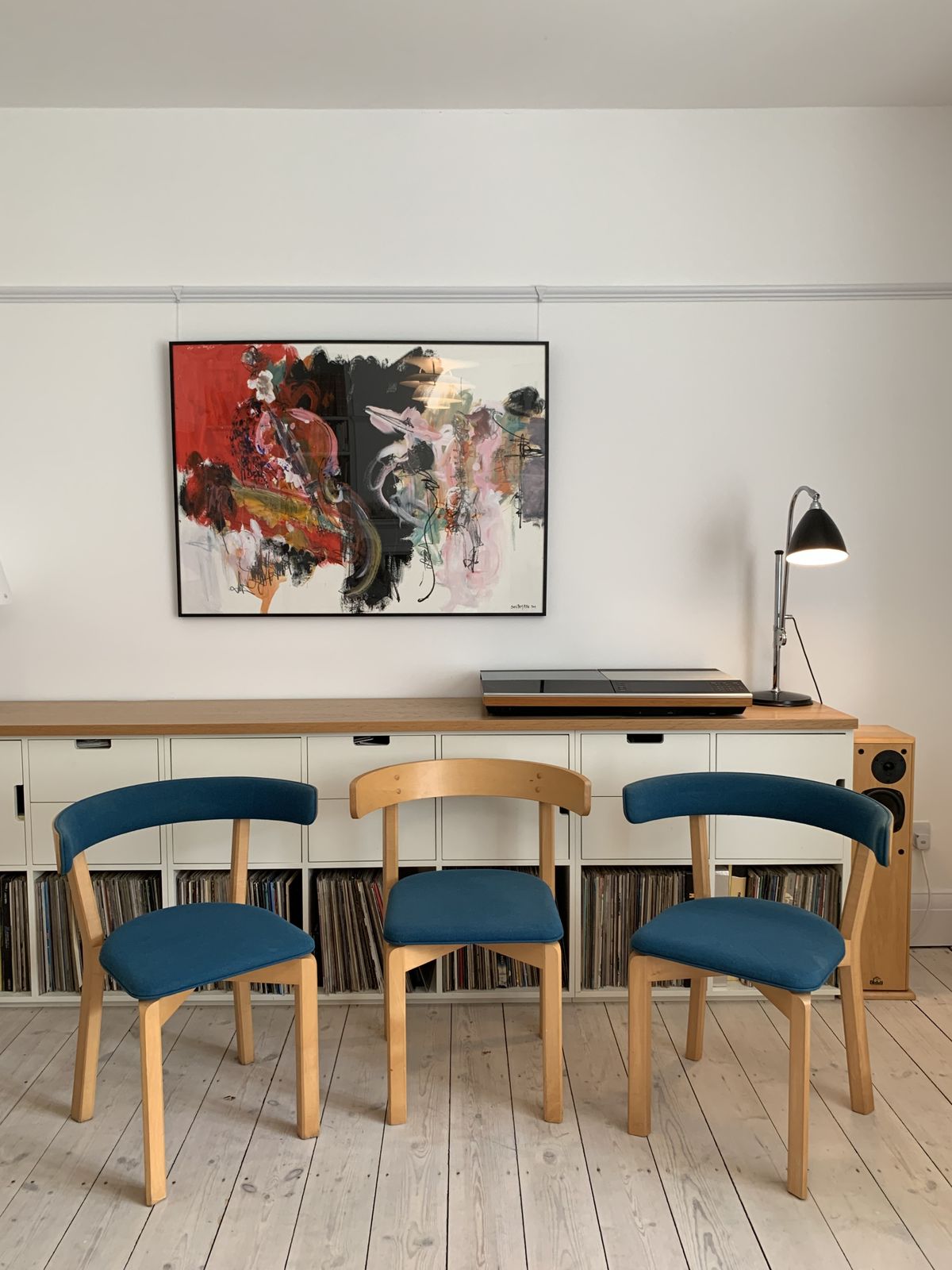 Crestrail Chairs: 2 X Model No. 7 Jørgen Gammelgaard   Schiang  1x Model No. 5 Jørgen Gammelgaard   Schiang