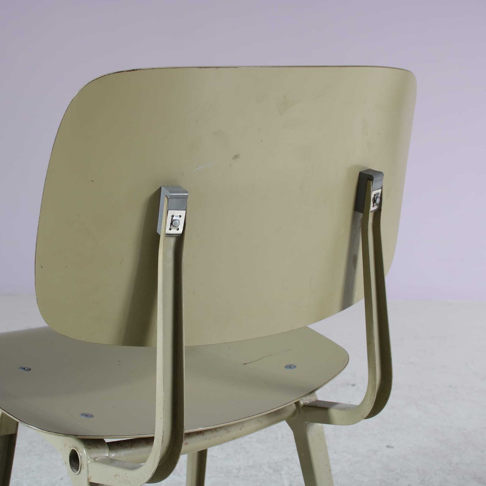451.0 1950s Revolt Chair By Friso Kramer For Ahrend De Cirkel, Netherlands photo
