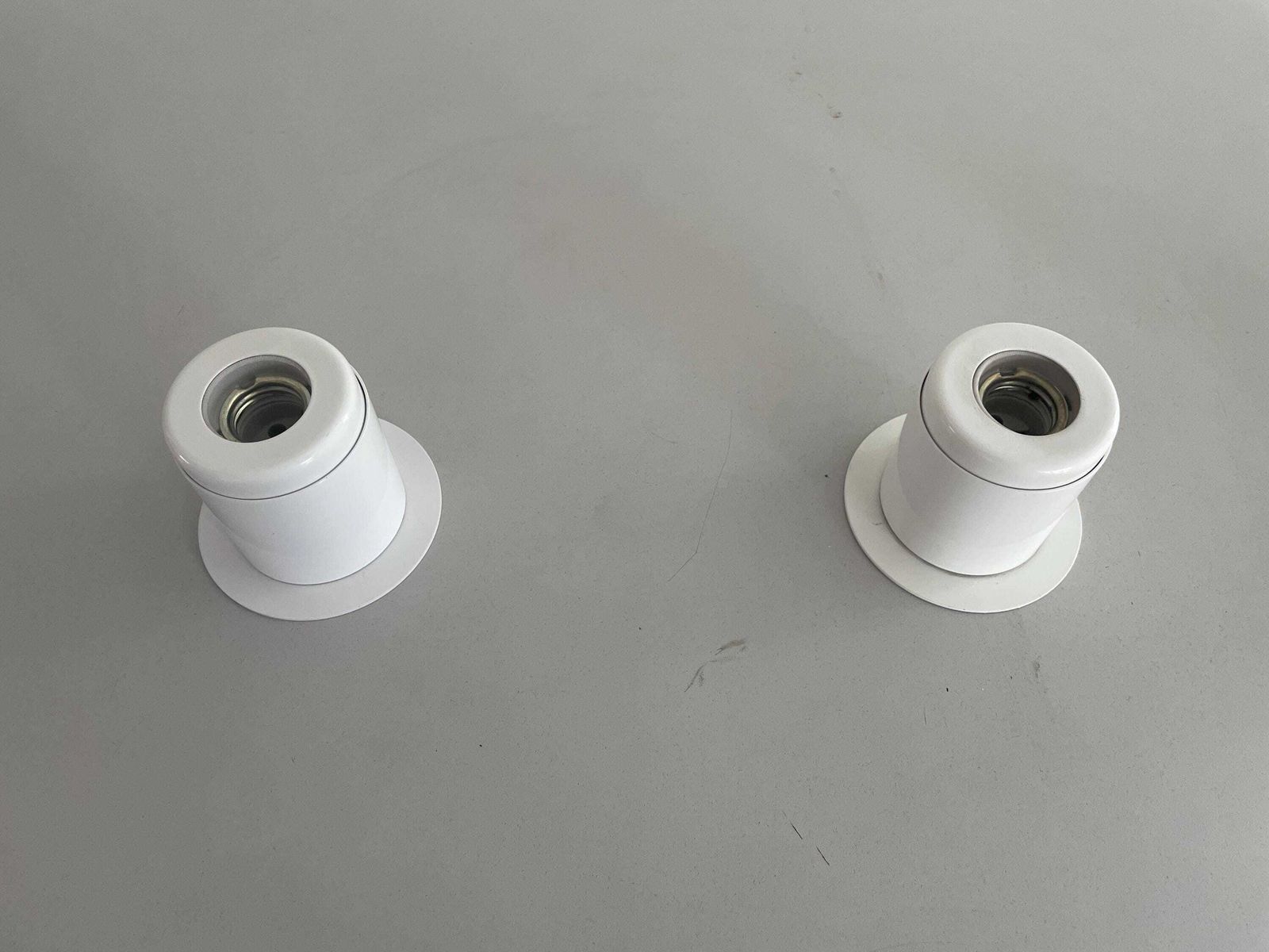 Minimal Design Pair Of White Metal Wall Lamps Still Of Artemide, 1970s, Italy photo vinterior