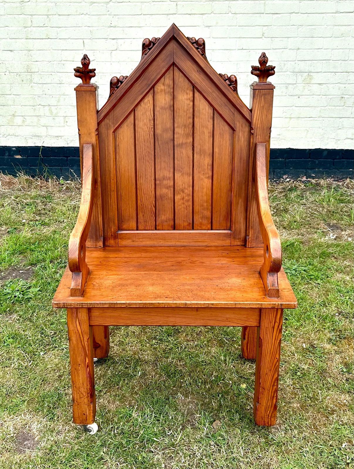 Large Pitch Pine Gothic Antique Chapel Church Chairs Vintage Altar Industrial Retro Kitchen Dining Old Wooden Wedding Armchair photo for sale