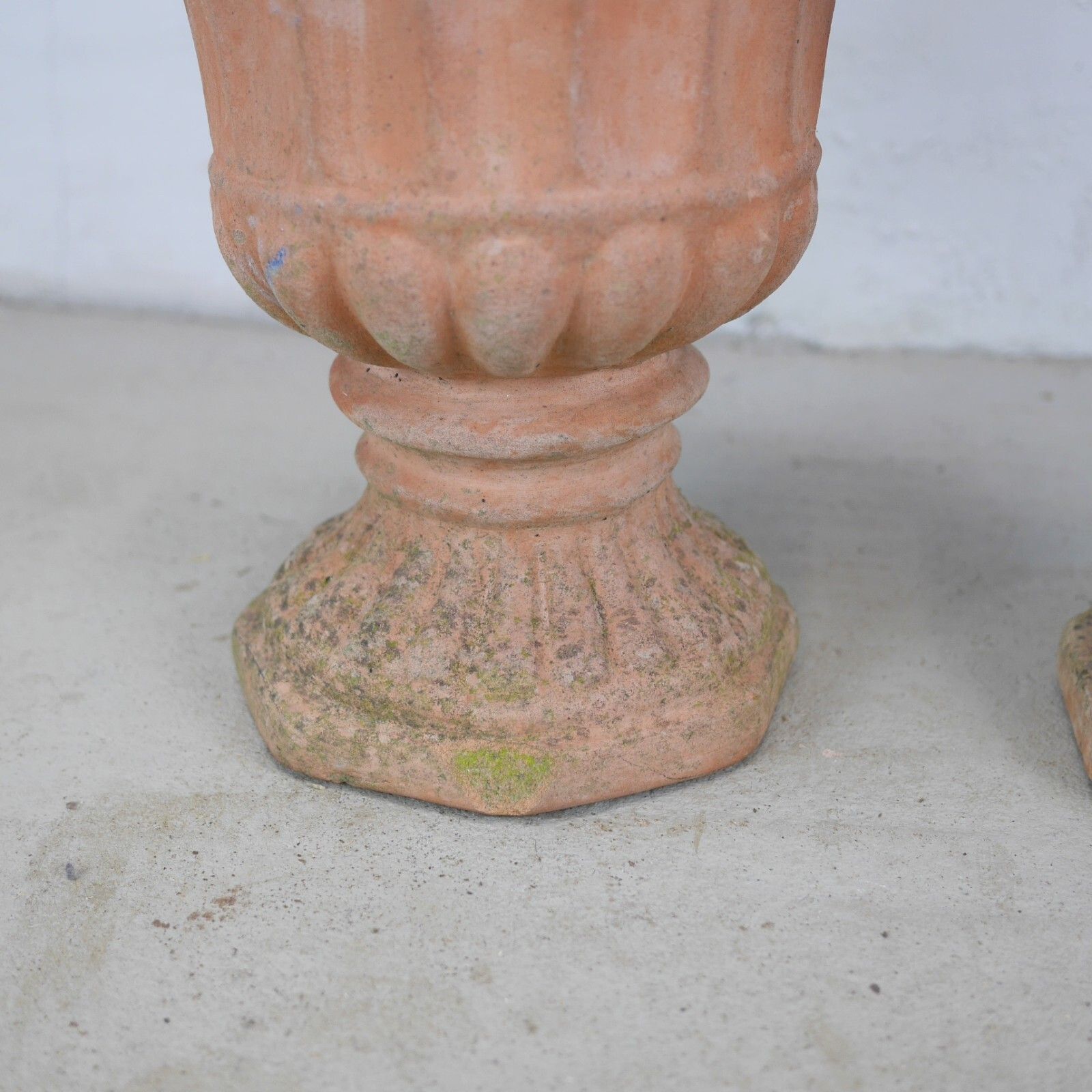Pair Weathered Terracotta Garden Urn Tazza Planter Antique Style #102925 photo 161.0