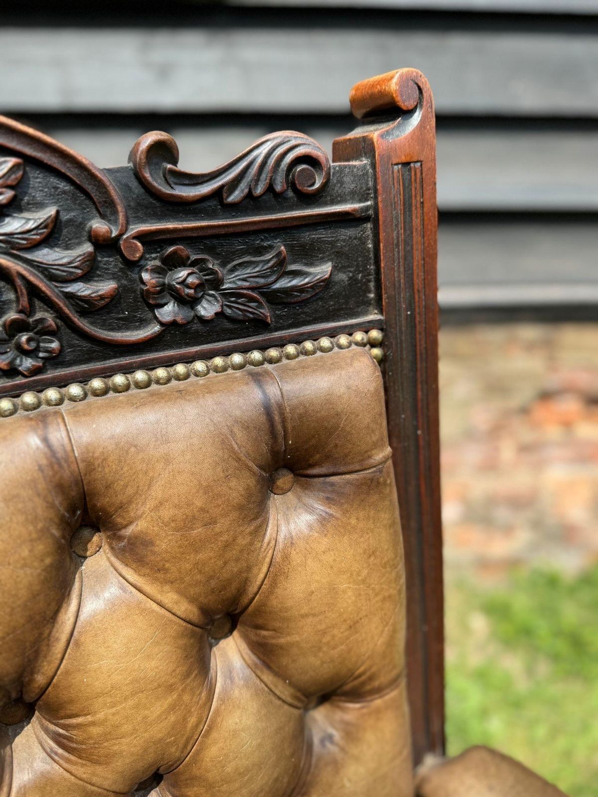 Victorian Carved Walnut & Leather Library Chair Button Back Fireside Armchair photo 675.0