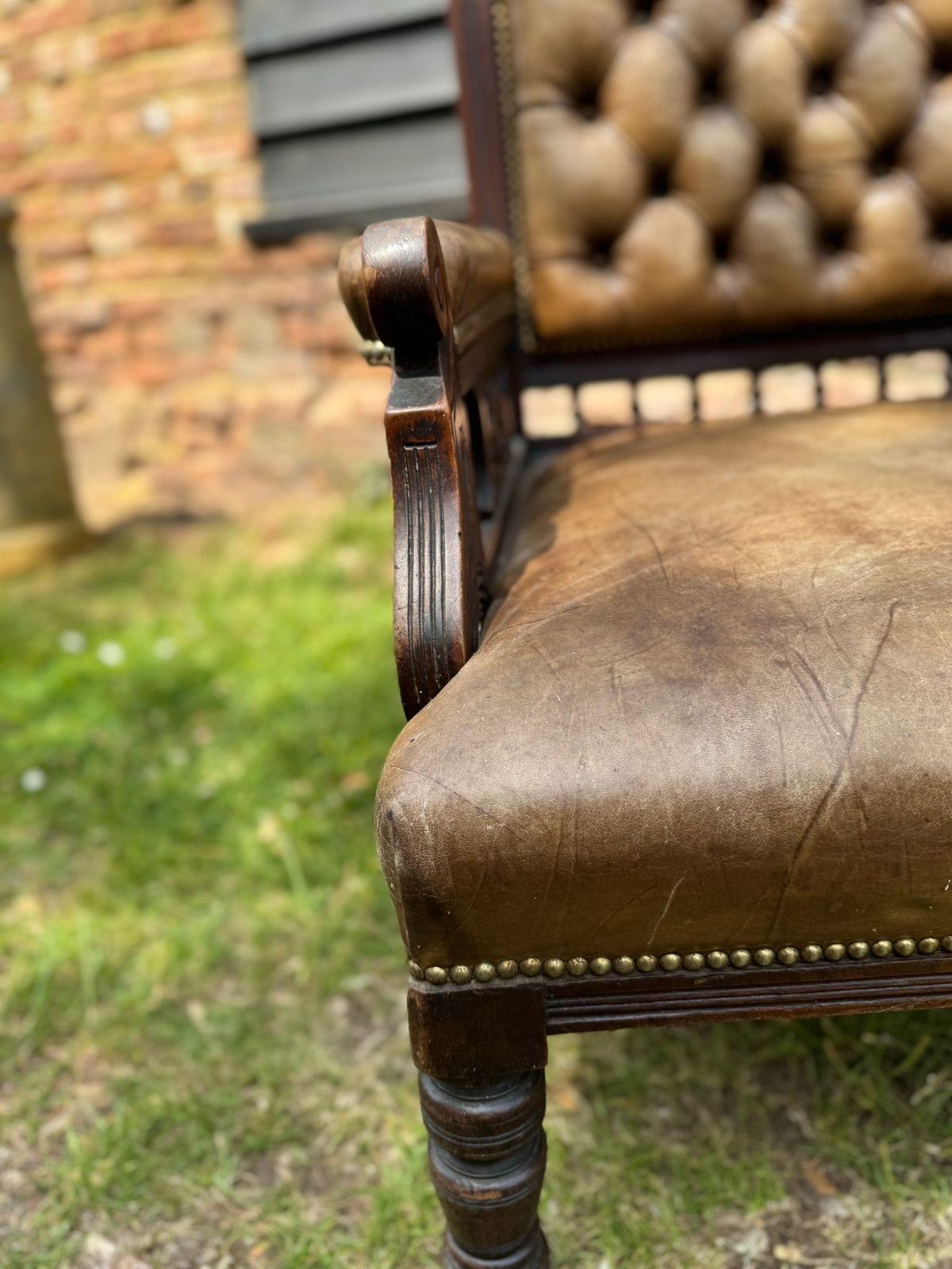Victorian Carved Walnut & Leather Library Chair Button Back Fireside Armchair photo vinterior