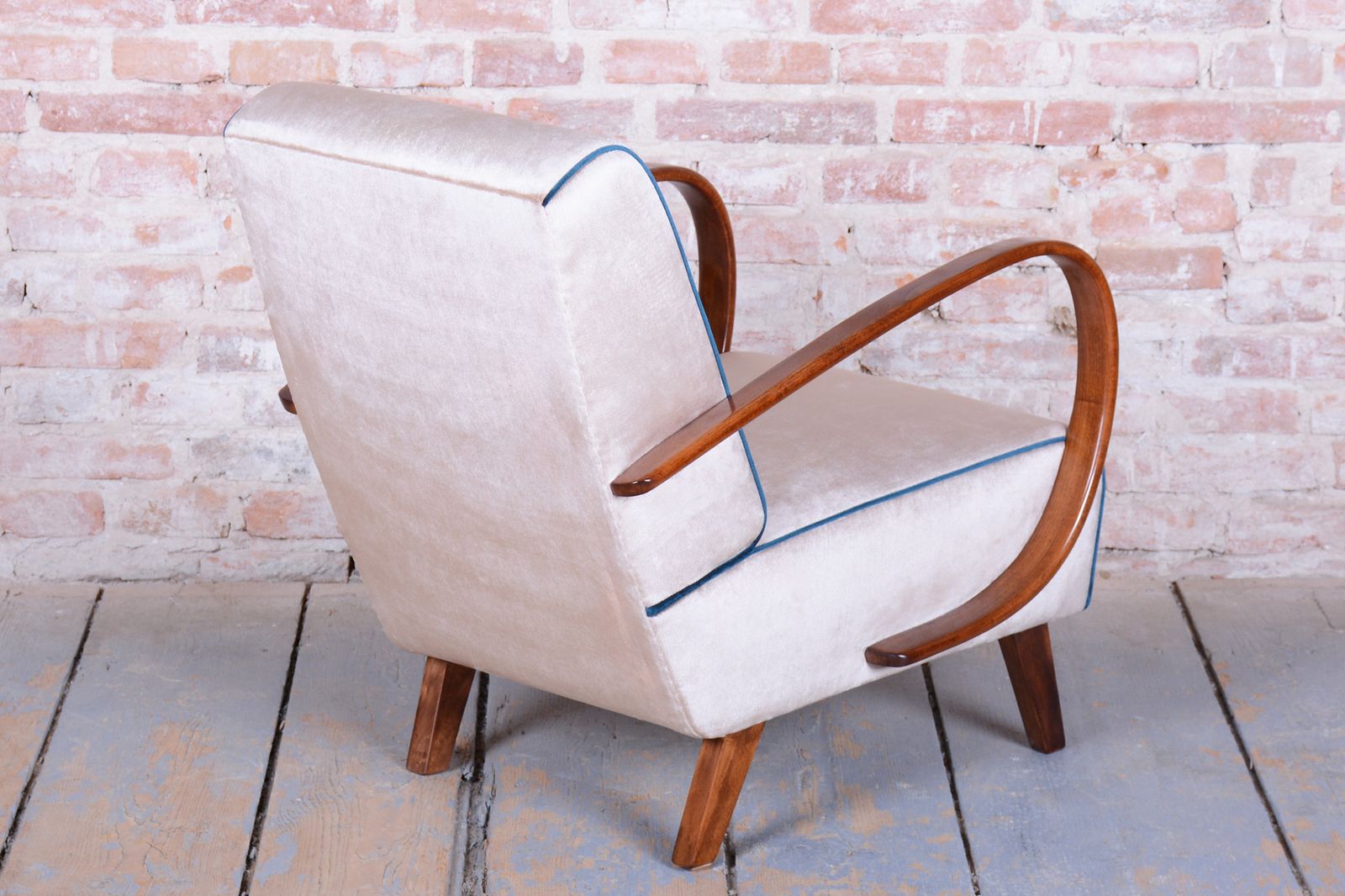 photo vinterior Restored Art Deco Armchair, By J. Halabala, Up Závody, Model C, Czech, 1940s