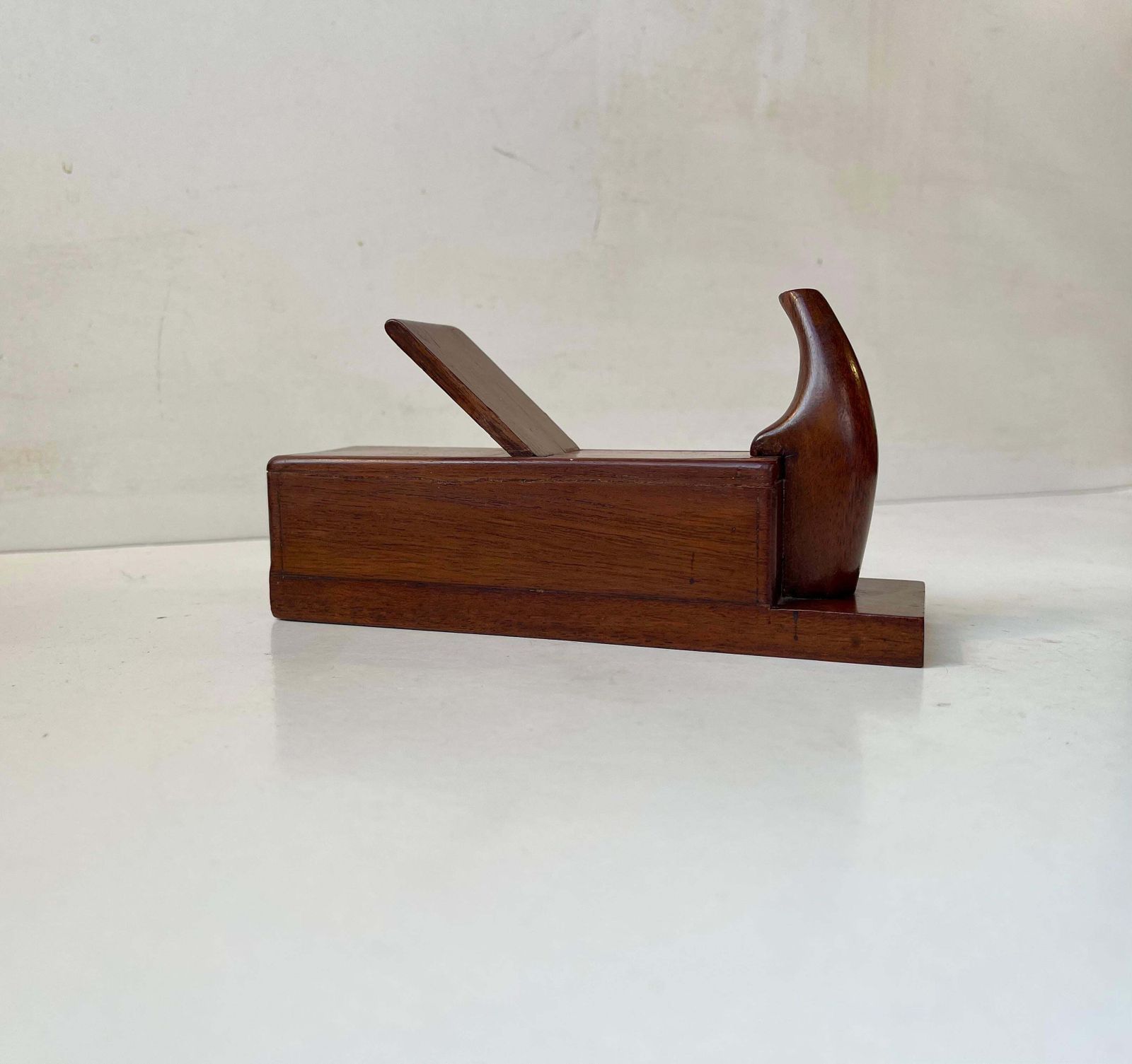 Antique Oak Snuff Box In The Form Of A Woodworking Plane photo buy