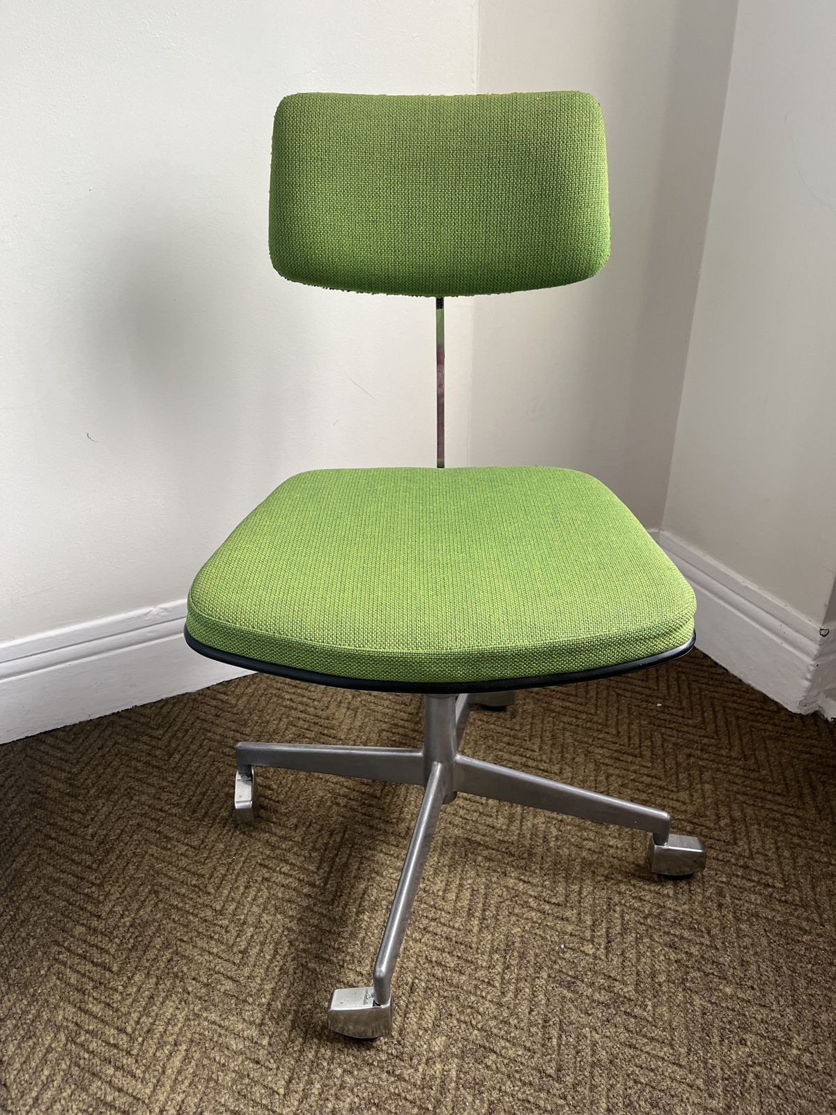 Labofa Denmark Desk Chair – Green Upholstery – Mid Century Modern photo furniture