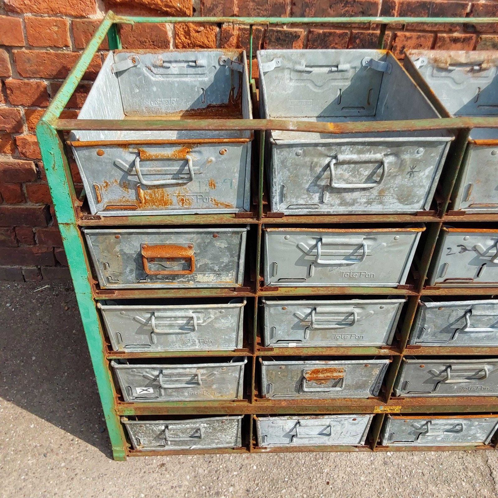Industrial Tote Boxes With Racking photo 745.0