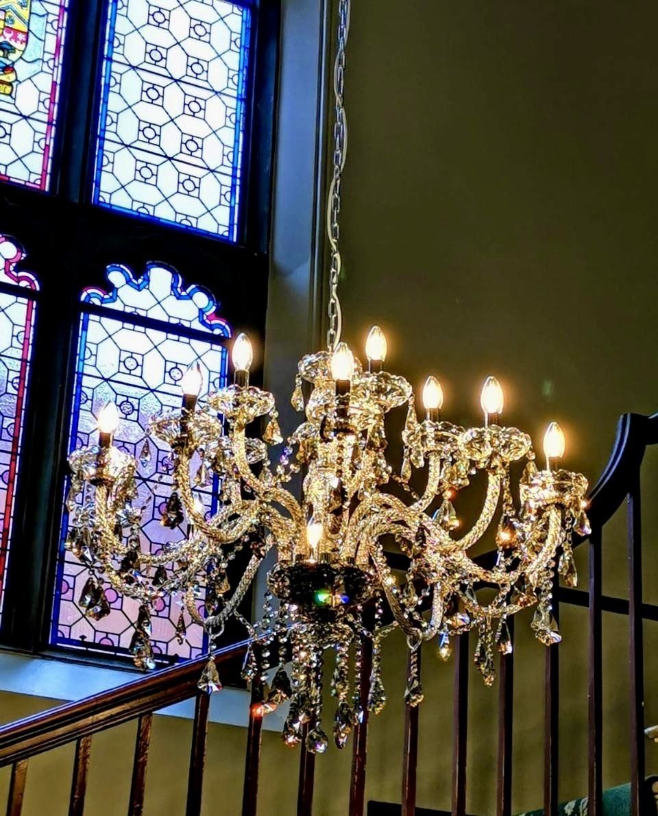 Antique Style Crystal Glass Chandelier photo for sale